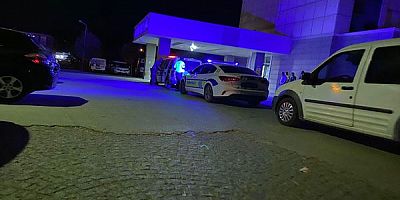 Eşme Sanayi Sitesinde Bıçaklı Kavga: 2 Ağır Yaralı